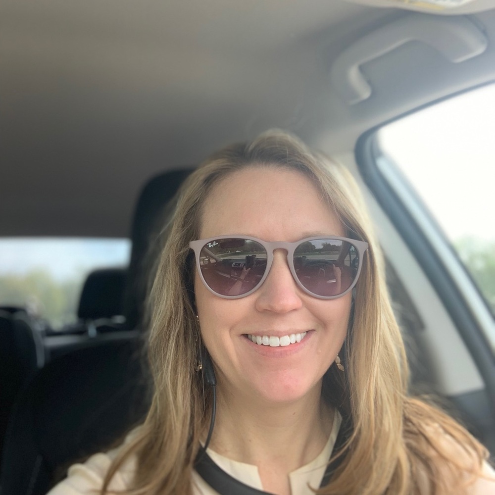 Meet your Posher, Sarah